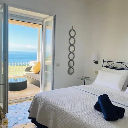 Sea View Apartment Capri