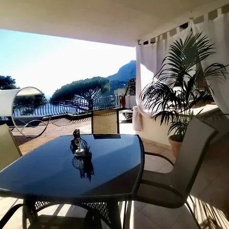 Apartment Sea View *