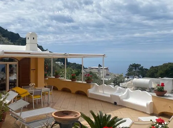 Sea View شقة كابري